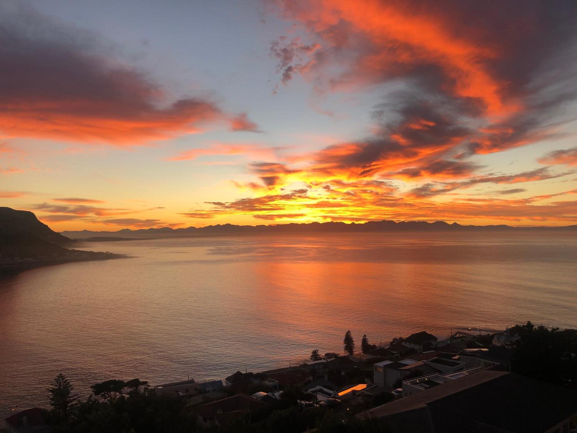 1 Mountain Rd Boutique B & B Fish Hoek Exteriör bild