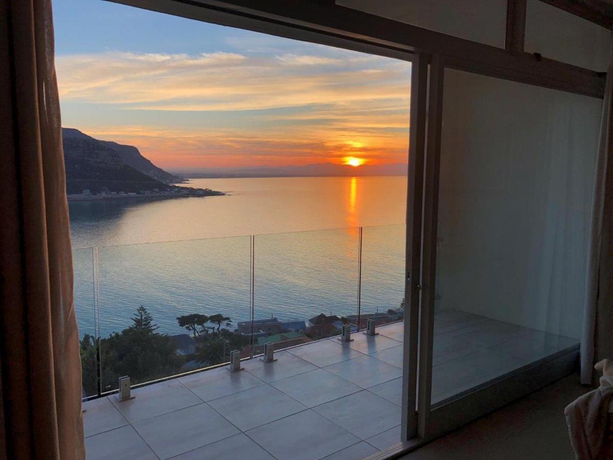 1 Mountain Rd Boutique B & B Fish Hoek Exteriör bild
